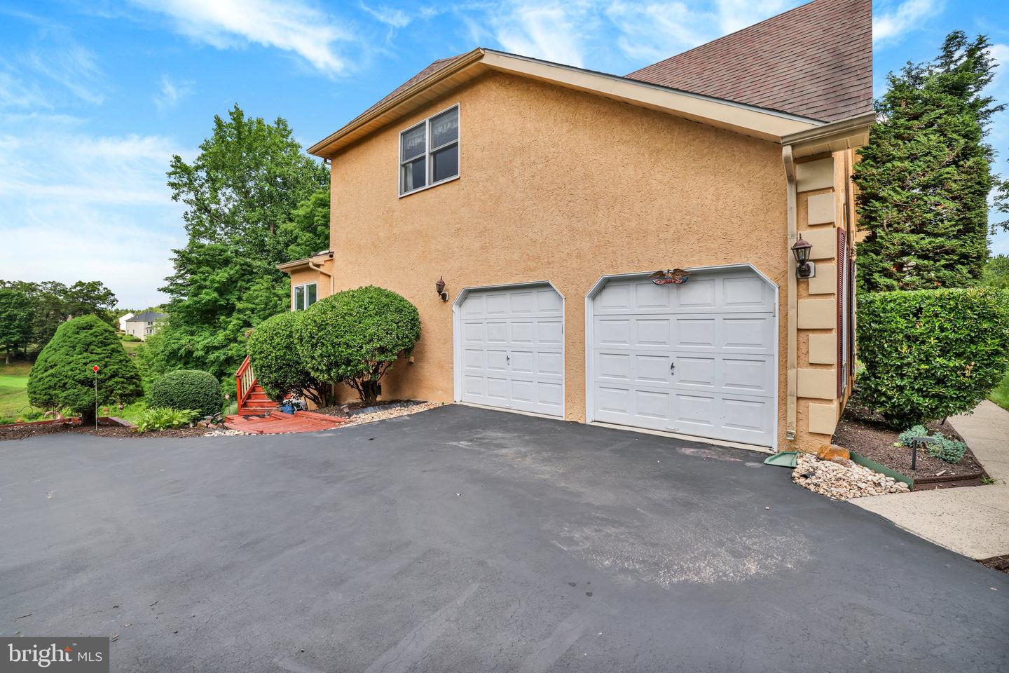 2245 Sunrise Way Property Photo 5
