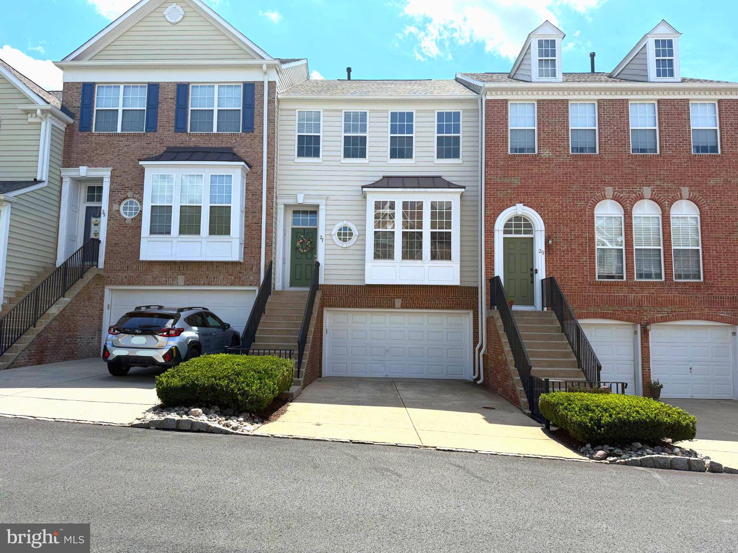 27 Addison Ct #2804 Property Photo 1