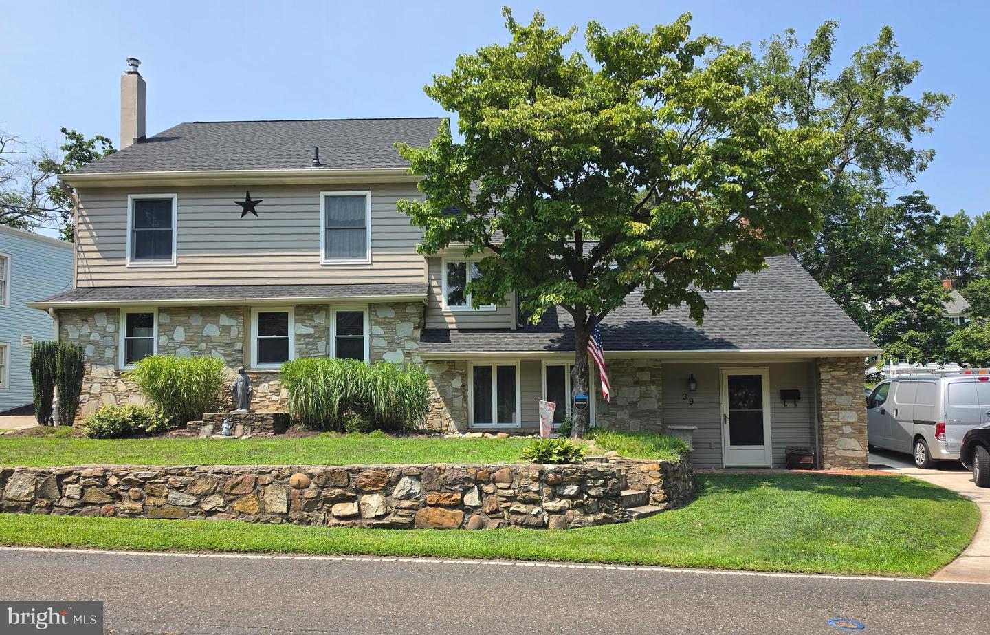 39 Lower Morrisville Property Photo 1