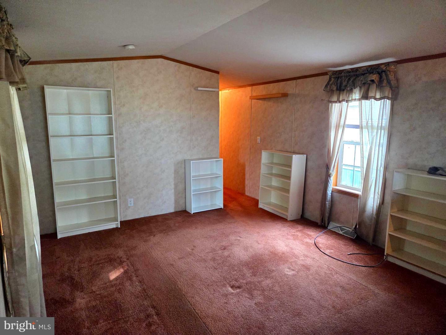 112 Conestoga Dr Property Photo 2