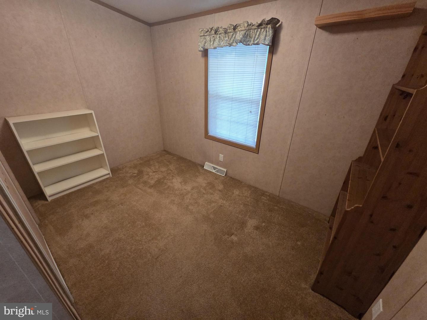 112 Conestoga Dr Property Photo 6