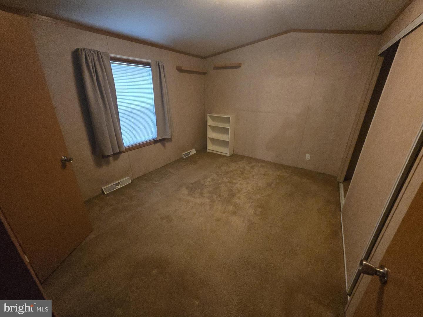 112 Conestoga Dr Property Photo 7