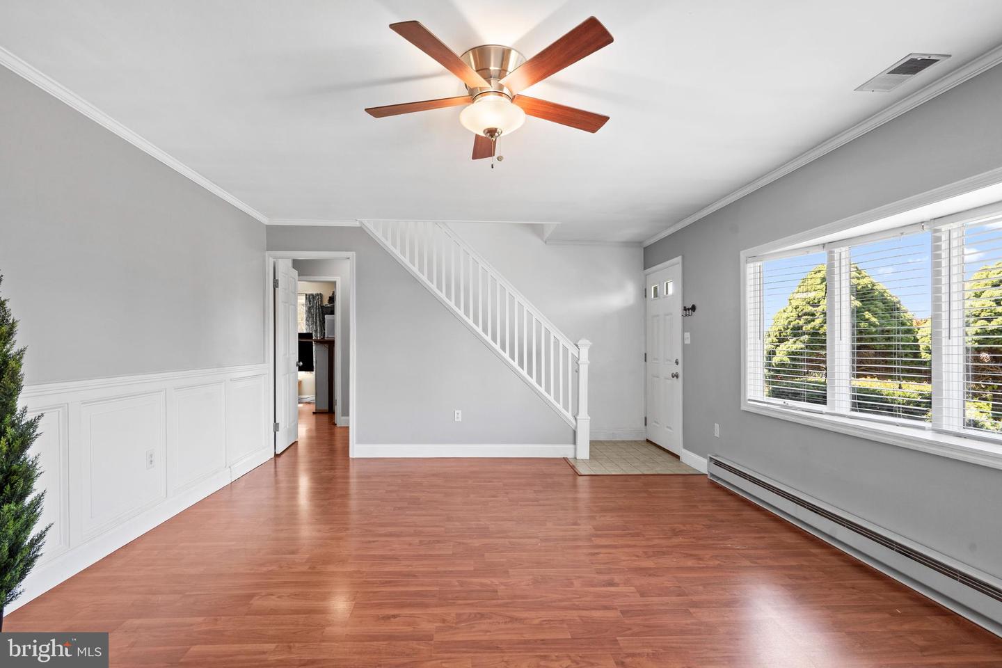 48 Towpath Rd Property Photo 7