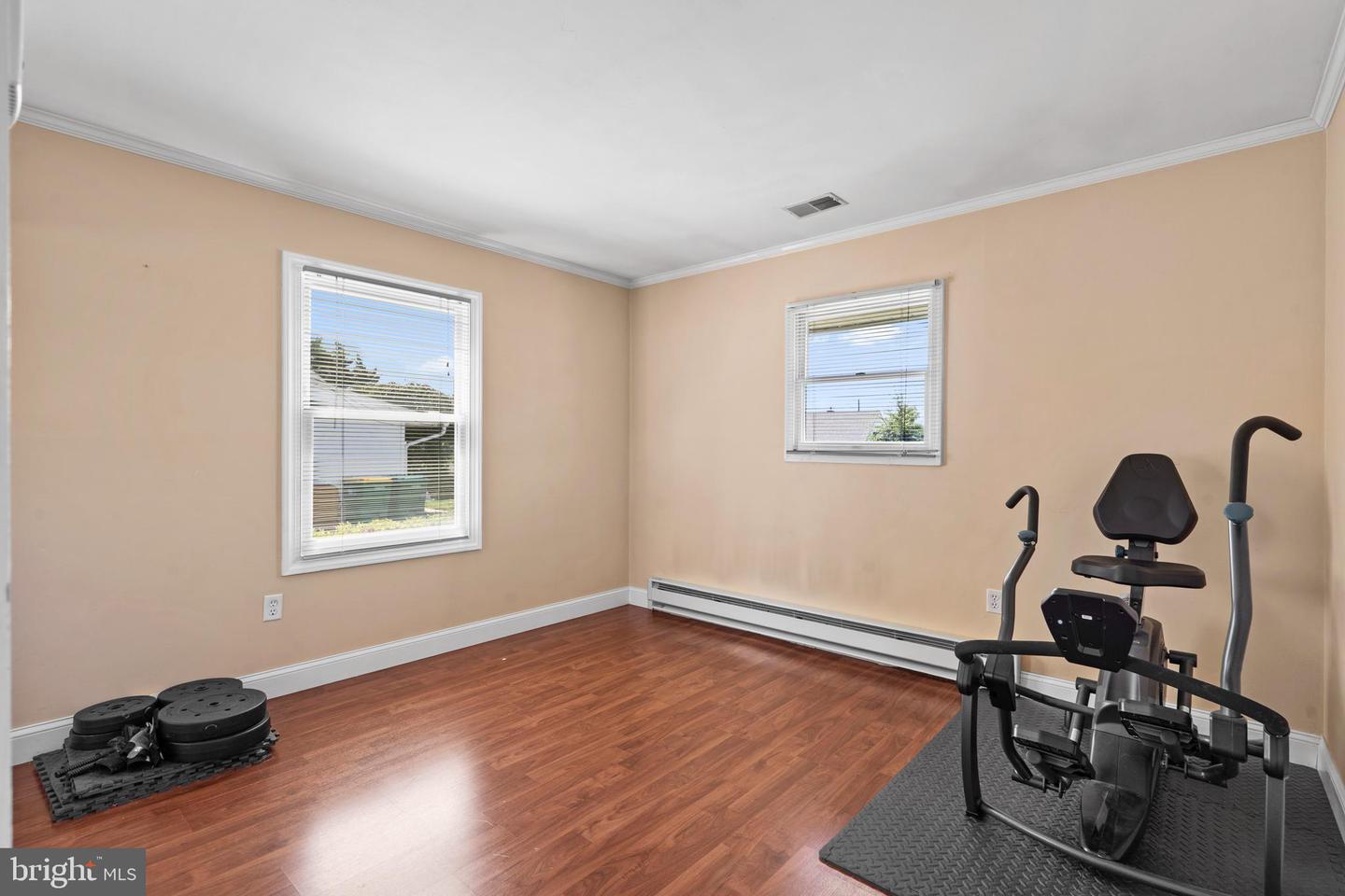 48 Towpath Rd Property Photo 15