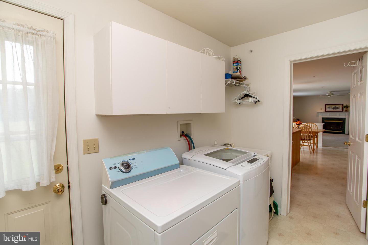 949 Scarlet Oak Dr Property Photo 17