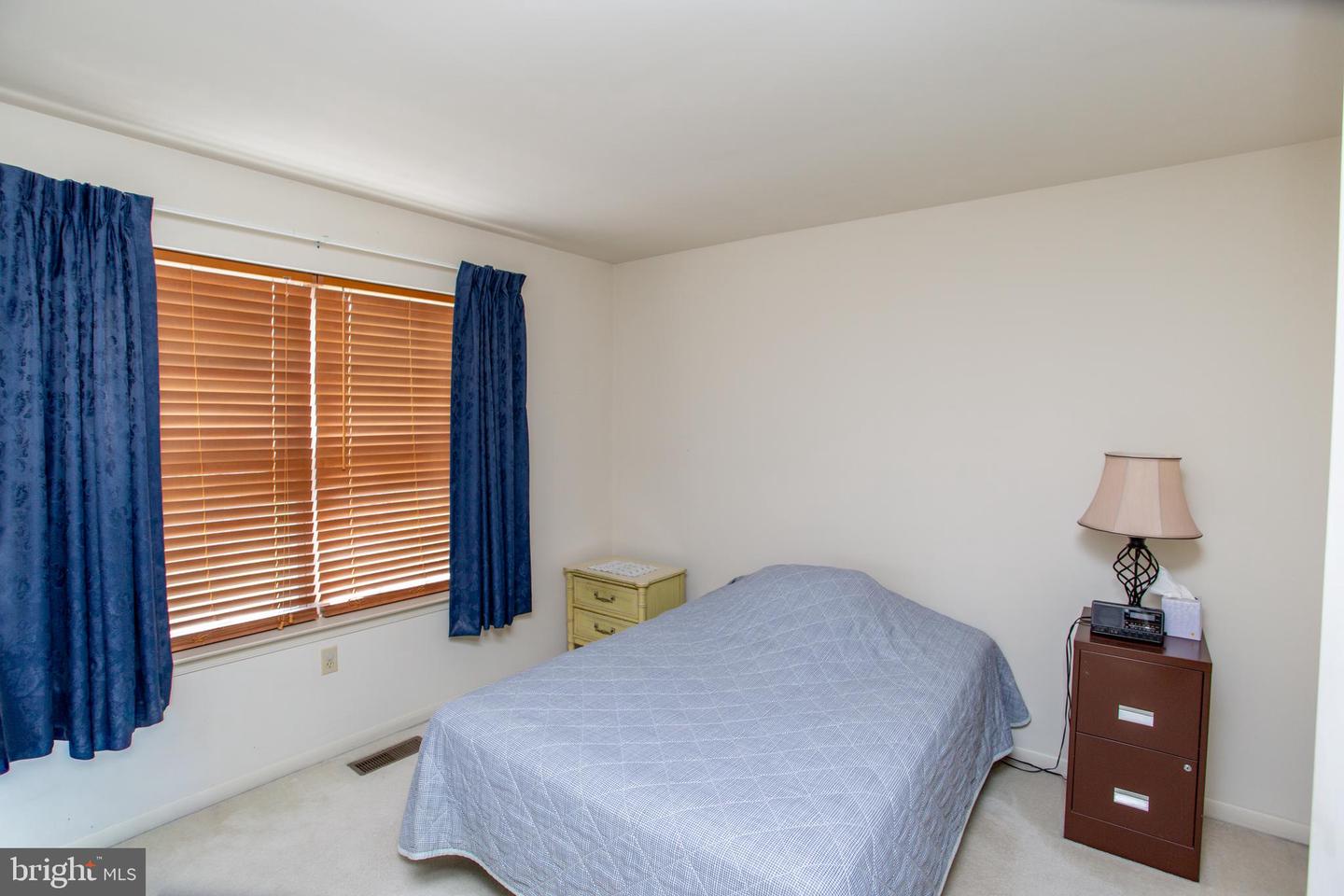 949 Scarlet Oak Dr Property Photo 26
