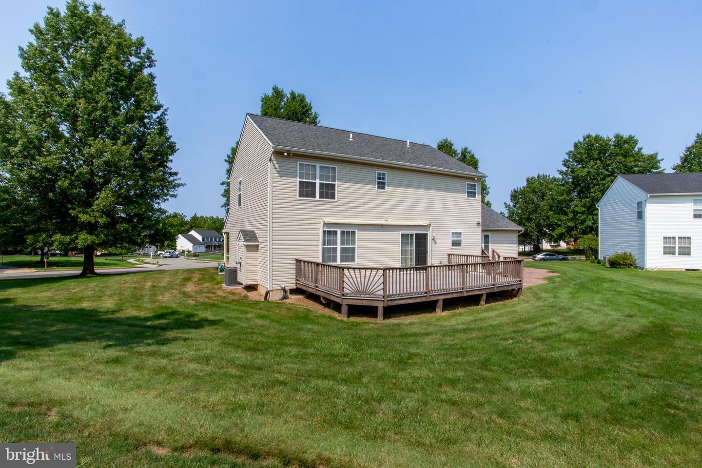 949 Scarlet Oak Dr Property Photo 30