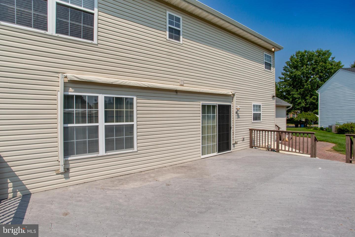 949 Scarlet Oak Dr Property Photo 31