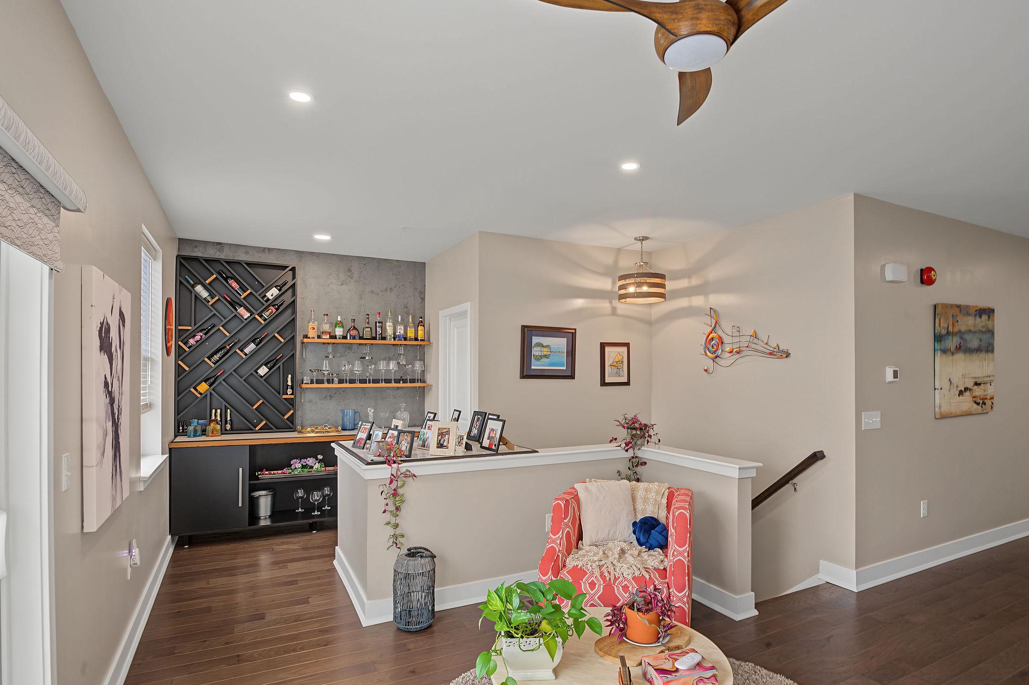 134-a Fleet Ct Property Photo 6