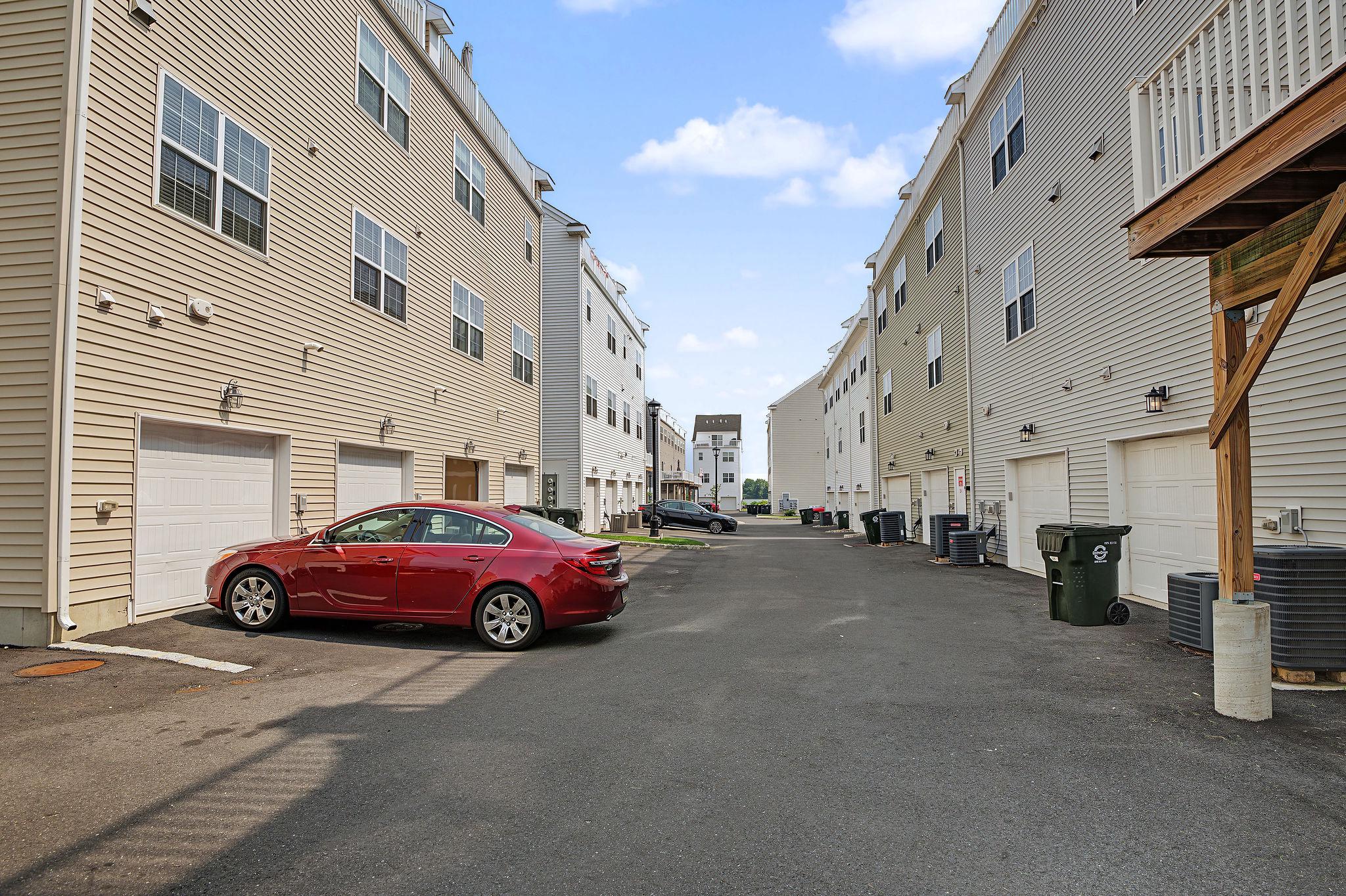 134-a Fleet Ct Property Photo 38