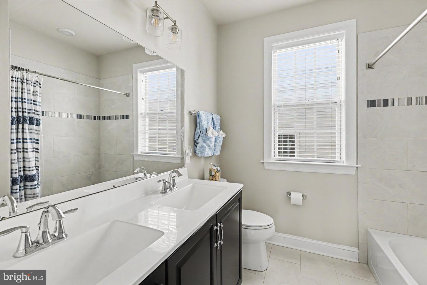 7 Pettits Bridge Rd Property Photo 46