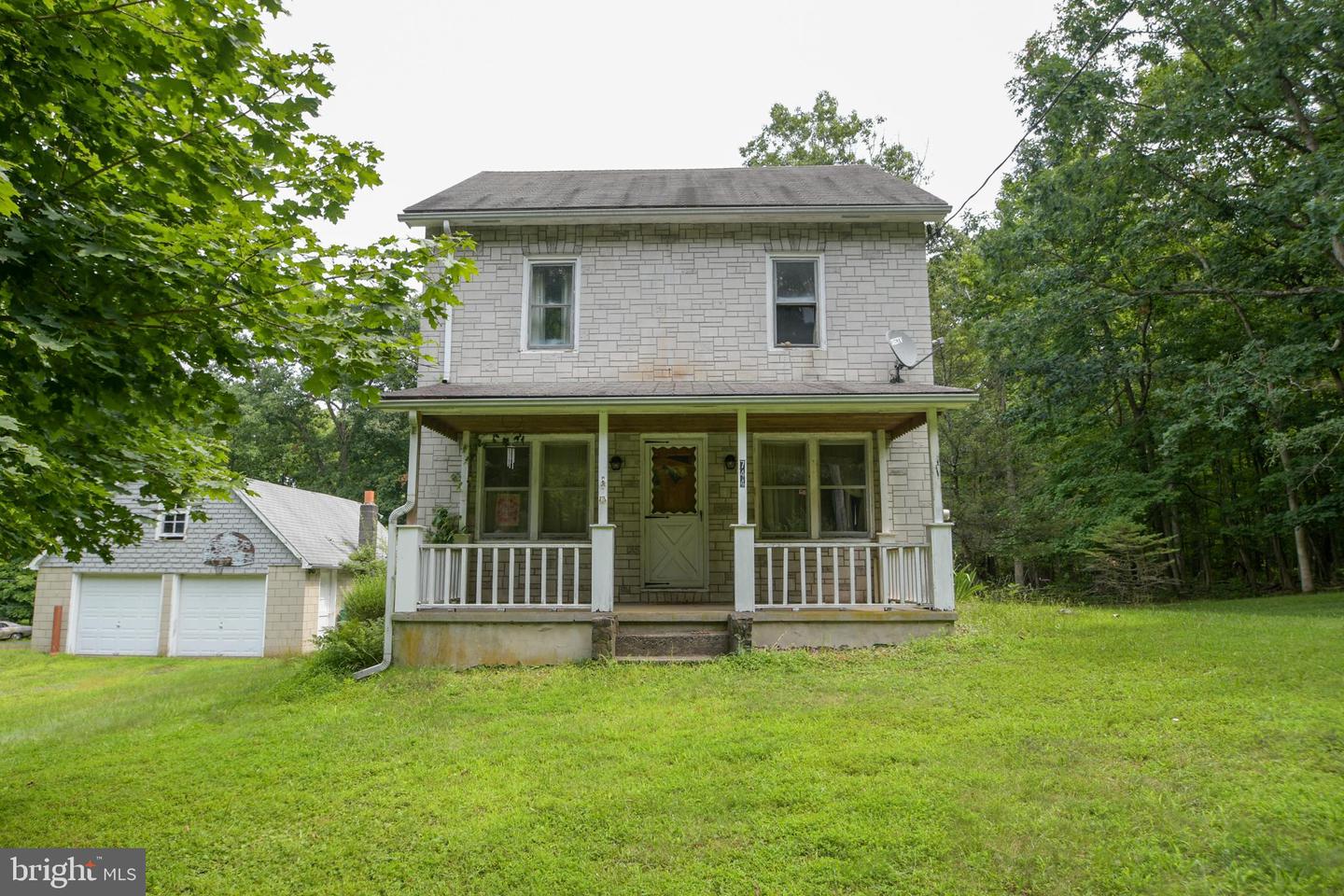 744 Marienstein Rd Property Photo 1