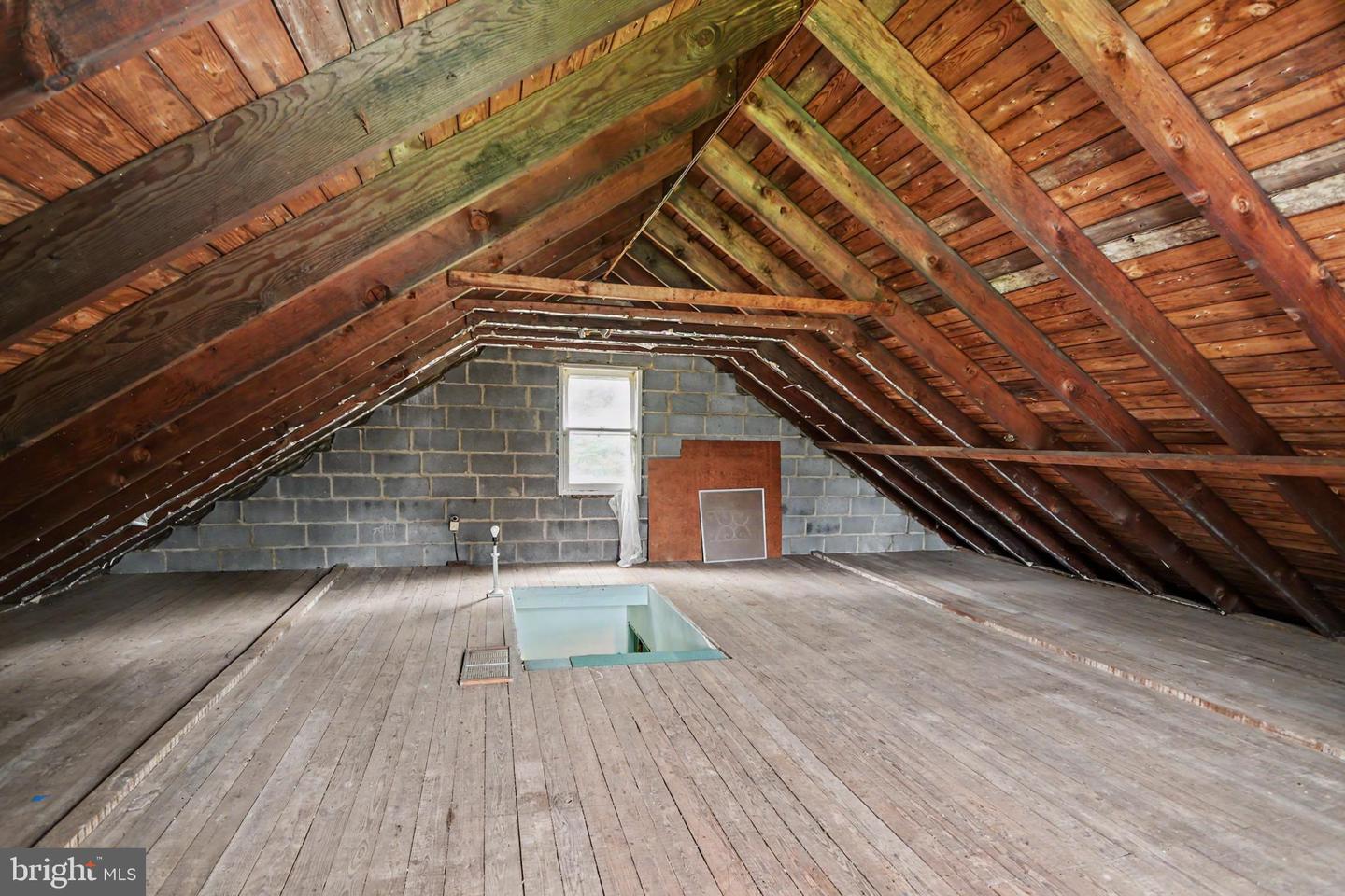 744 Marienstein Rd Property Photo 14