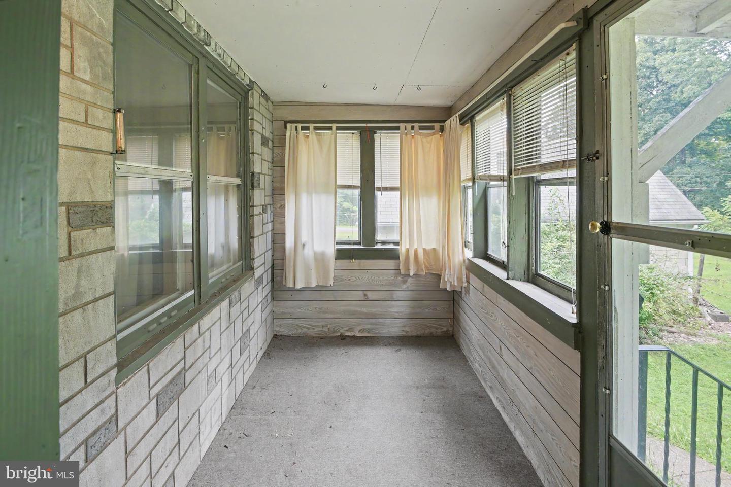 744 Marienstein Rd Property Photo 33