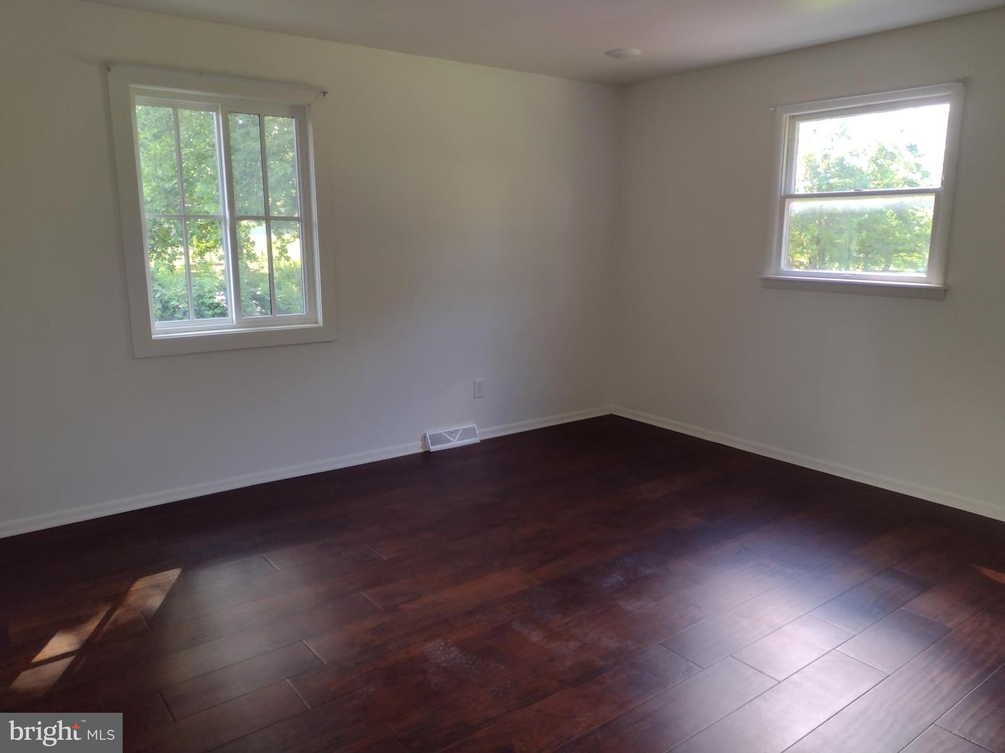 64 Bogle Dr Property Photo 18