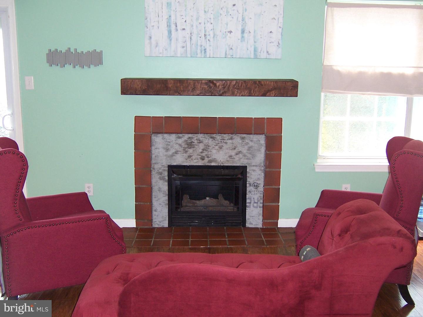 672 Tomlinson Ln Property Photo 7