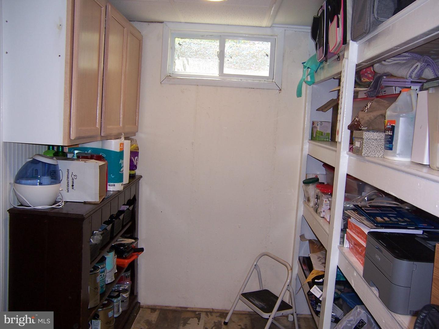 672 Tomlinson Ln Property Photo 10