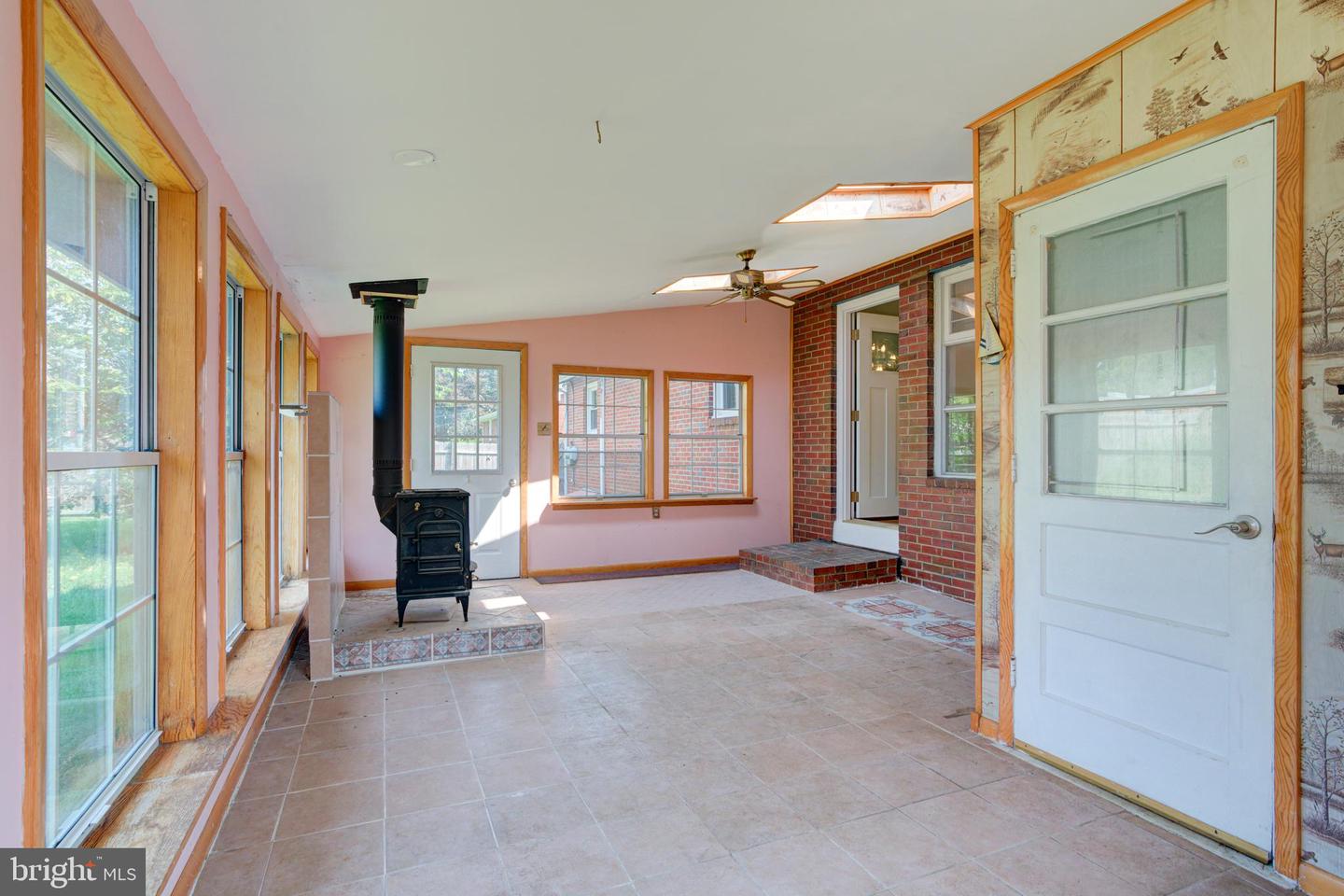 331 Hamilton Blvd Property Photo 23