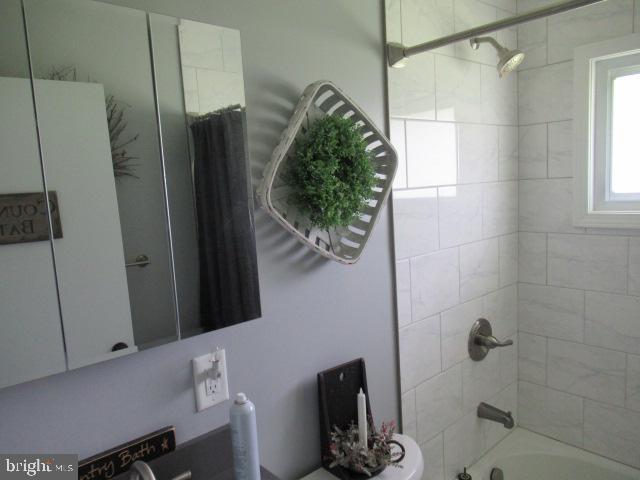 45 Queensbridge Rd Property Photo 11