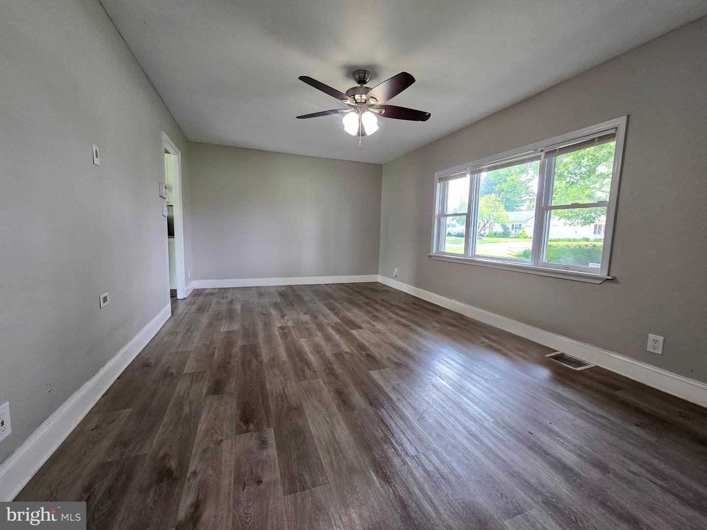 224 Guilford Rd Property Photo 3