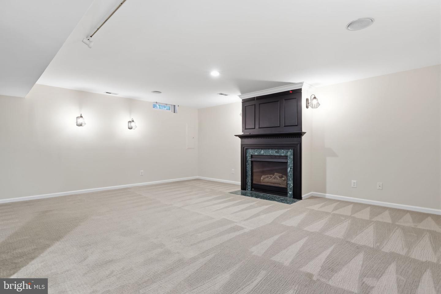 39 Charter Oak Ct Property Photo 39