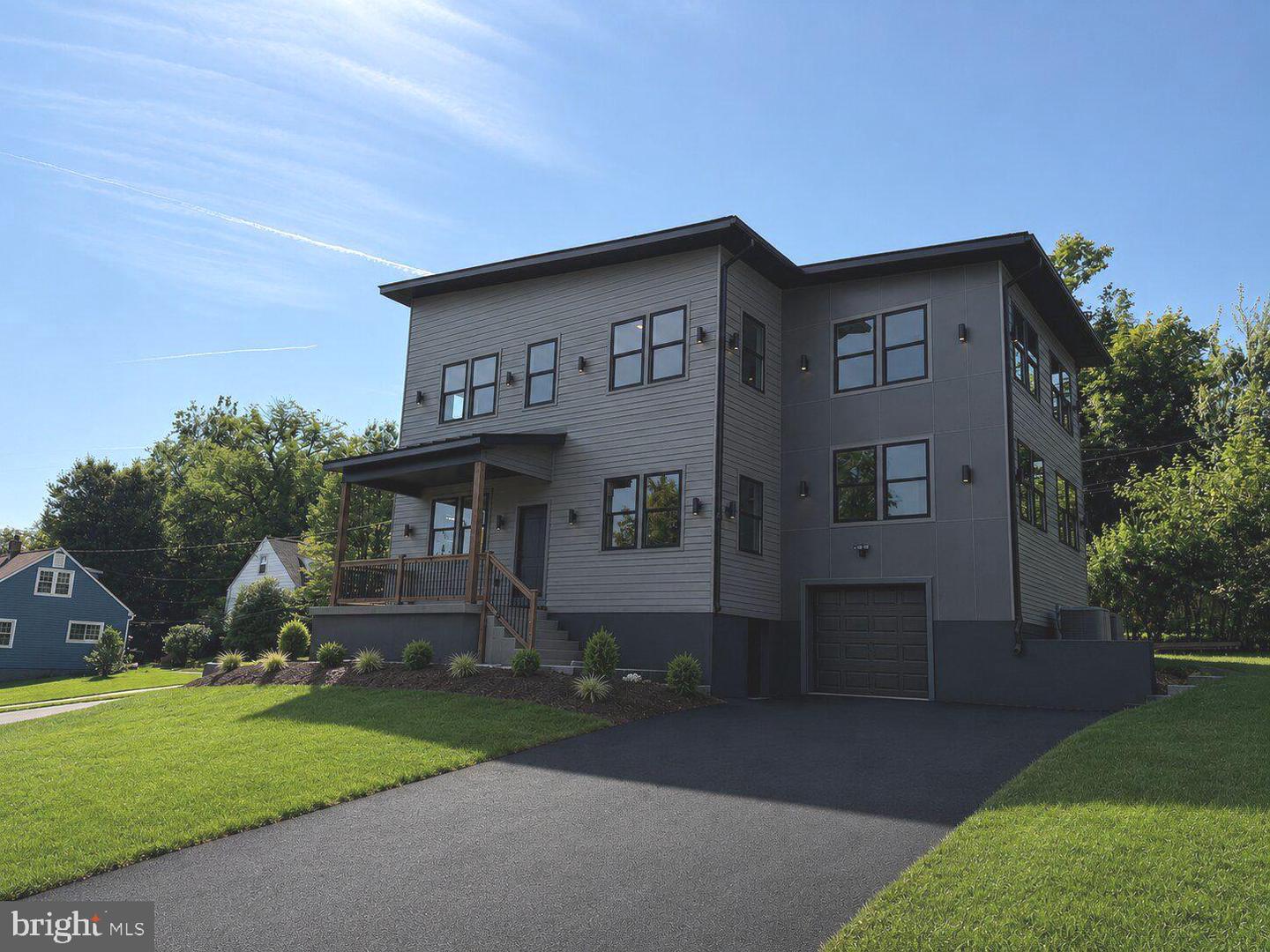 21 Cadwallader Ct Property Photo 1