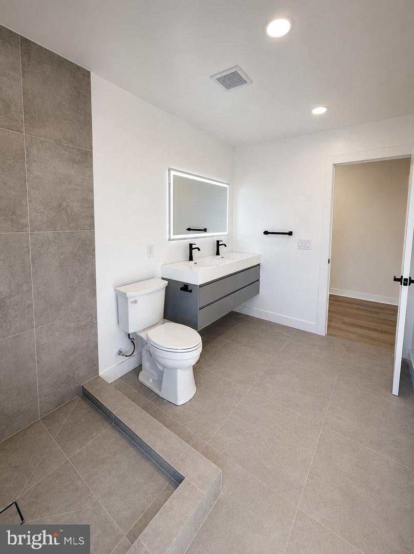 21 Cadwallader Ct Property Photo 4