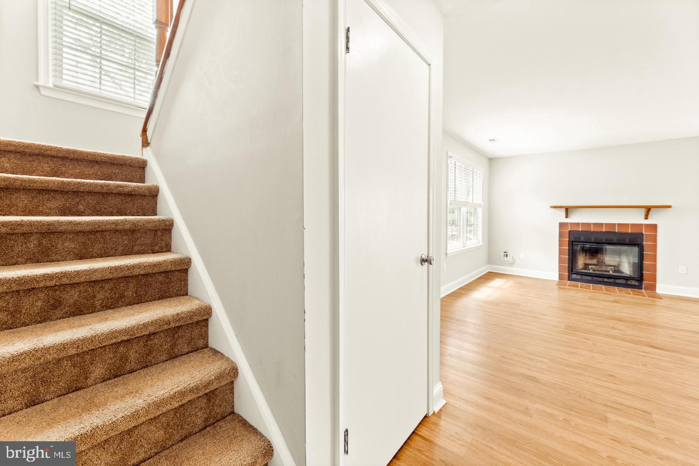 119 Carousel Cir Property Photo 28