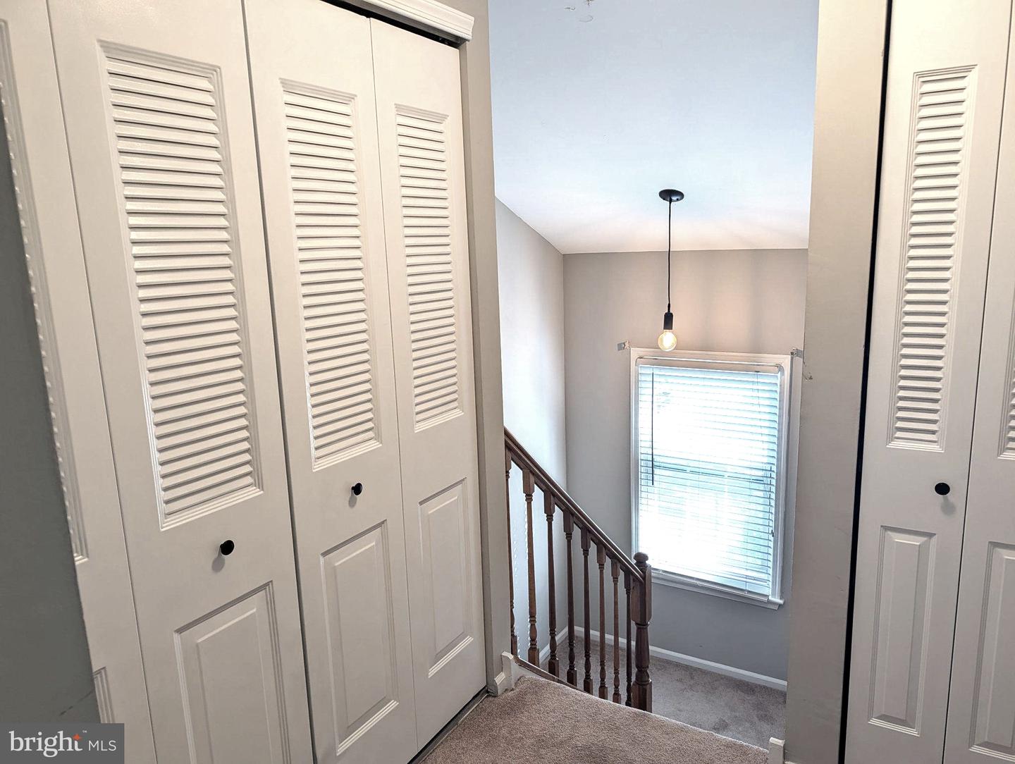 119 Carousel Cir Property Photo 29