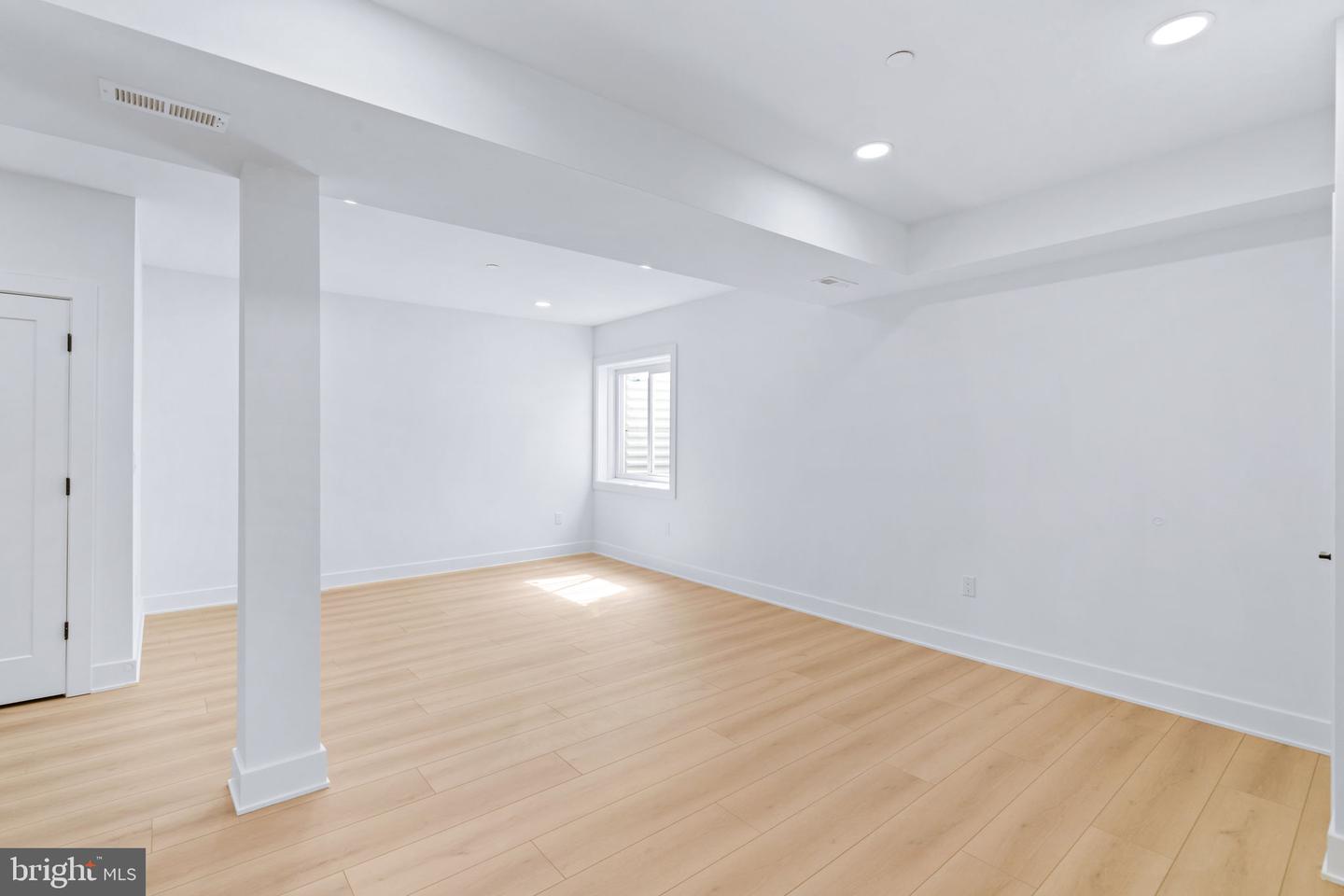 661 Provident Rd Property Photo 28