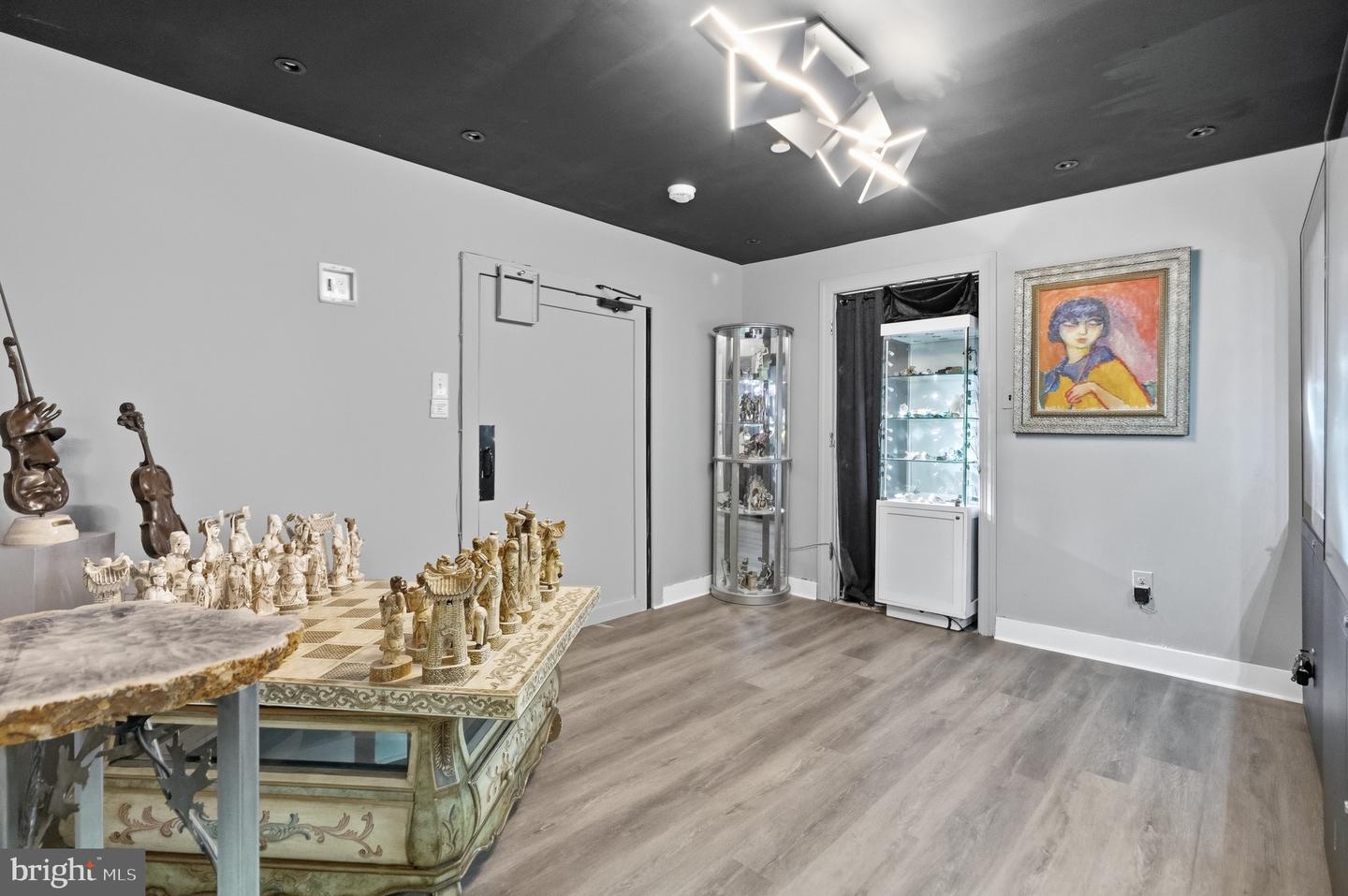 2310 Sandhurst Dr Property Photo 48