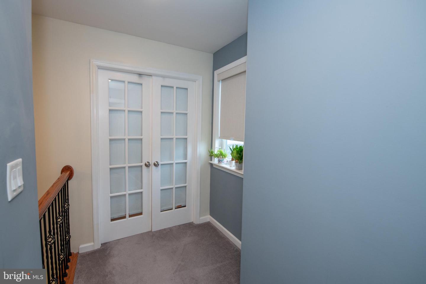 744 Newbury Ct Property Photo 35