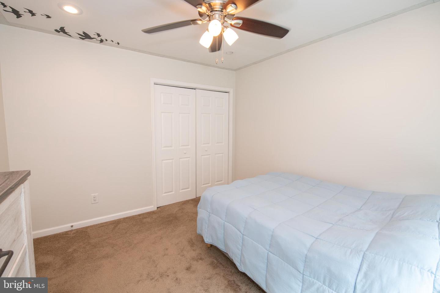 744 Newbury Ct Property Photo 40