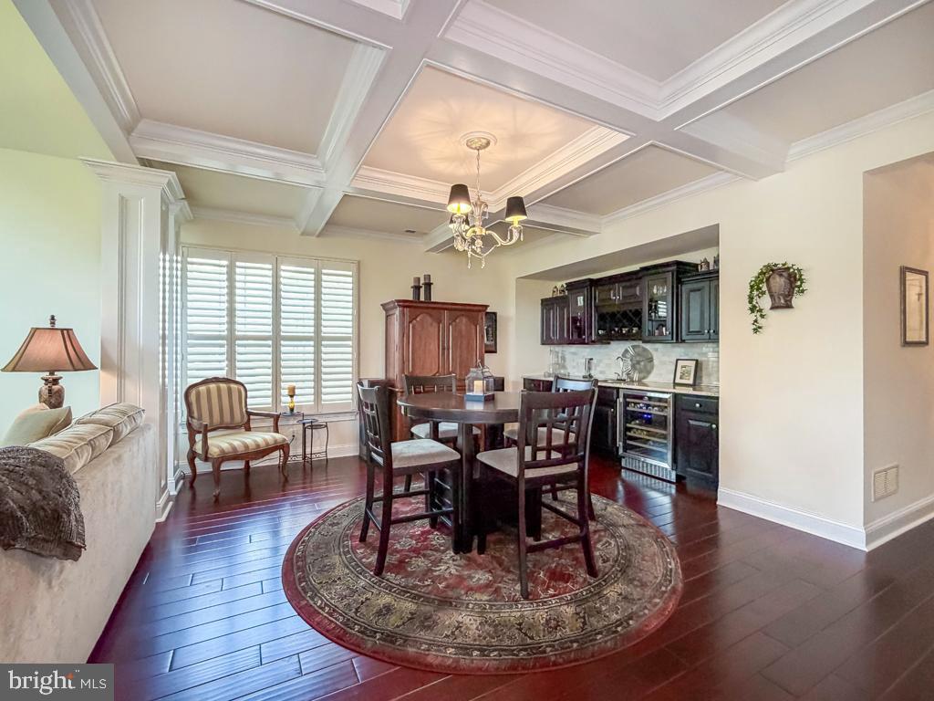 124 Thornhill Ln Property Photo 11