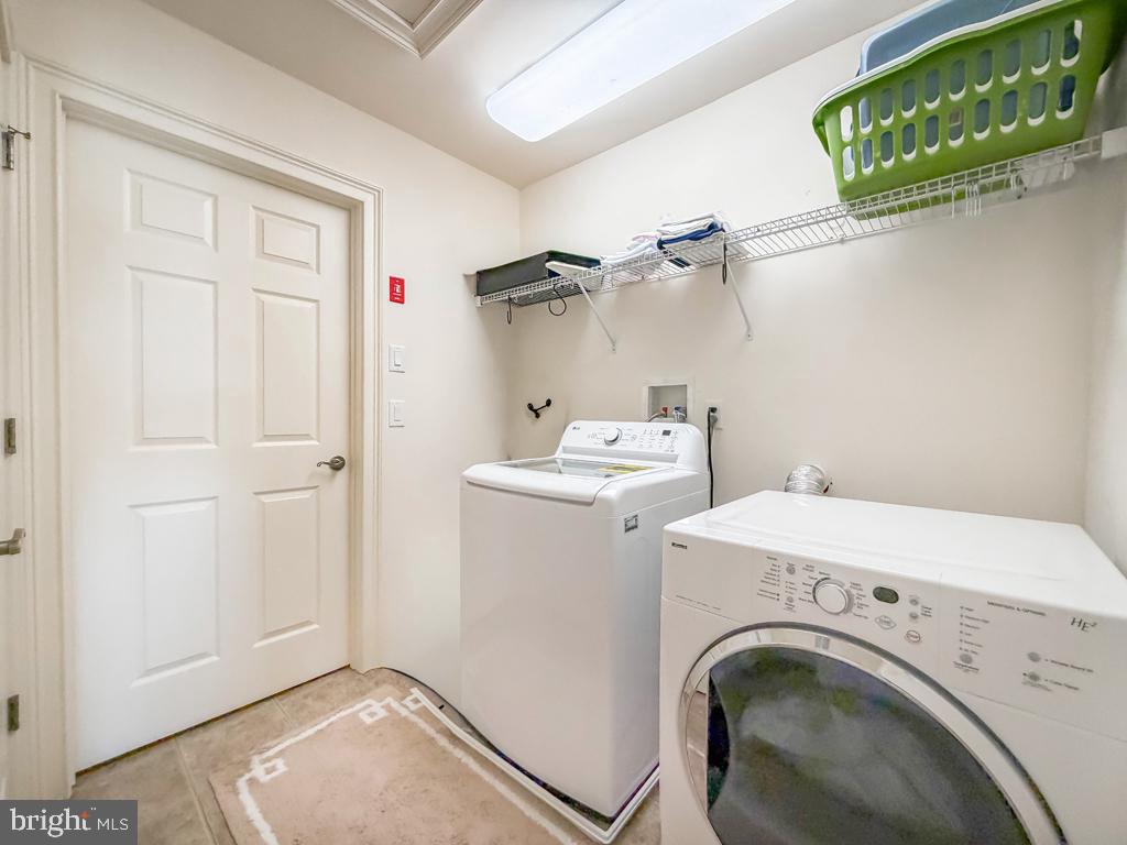 124 Thornhill Ln Property Photo 37