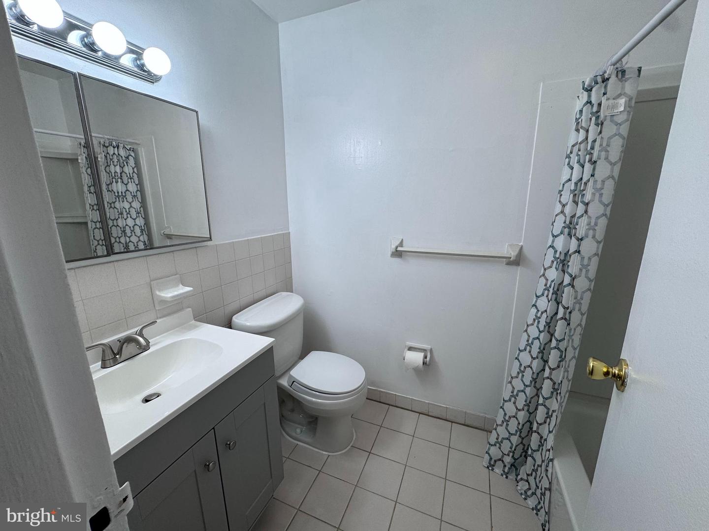 26 Park Ave #a14 Property Photo 7