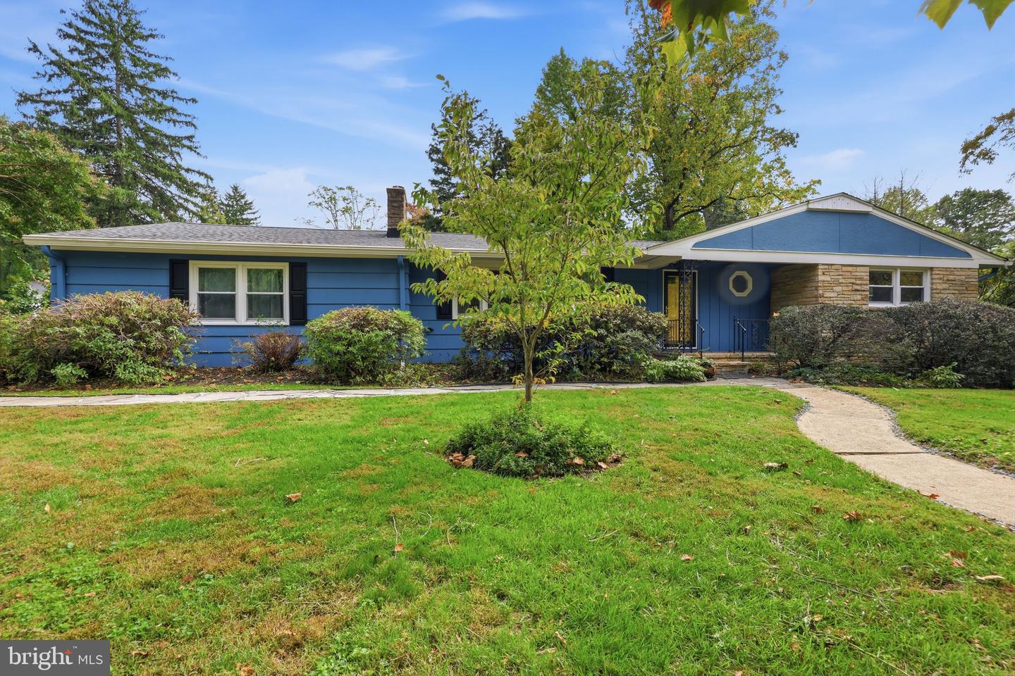 1101 Linden Ave Property Photo 1