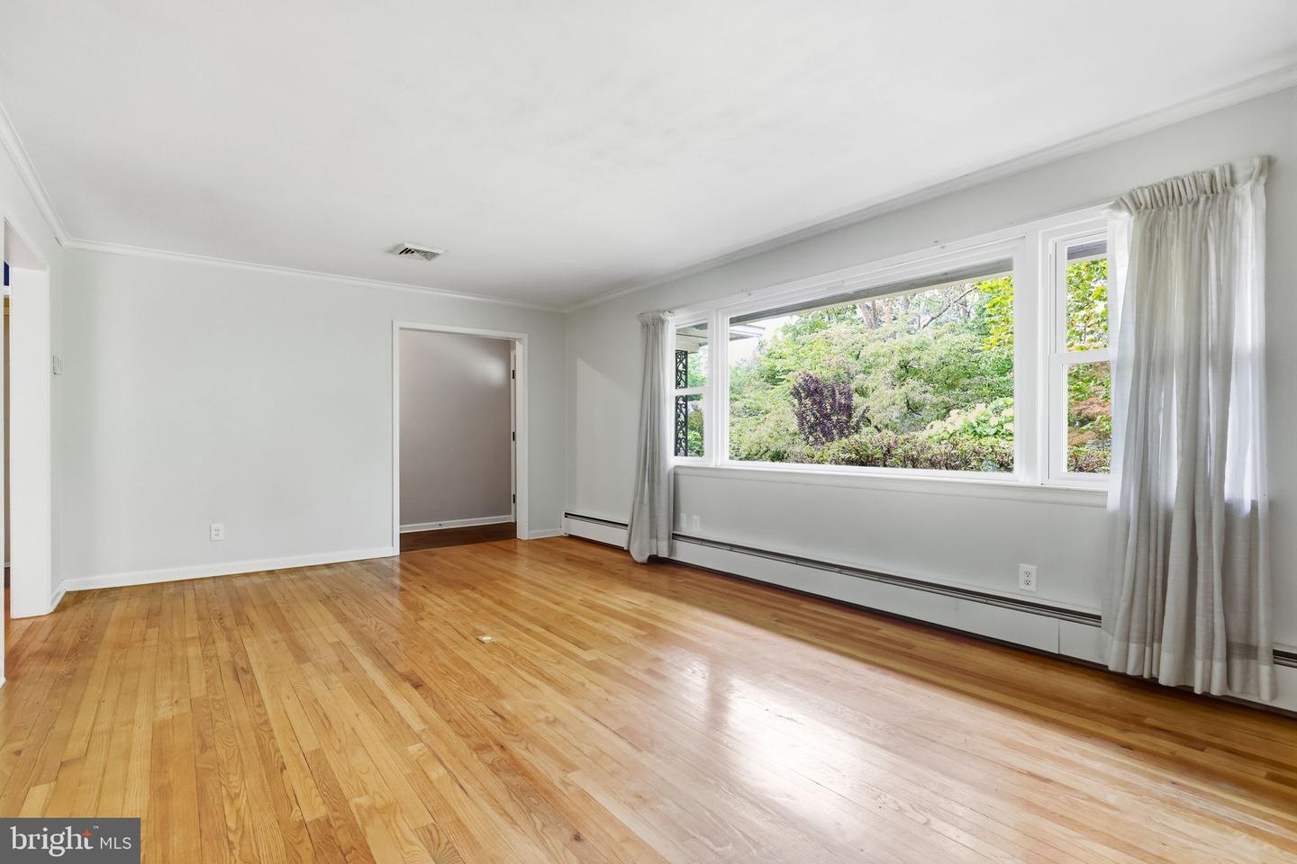 1101 Linden Ave Property Photo 15