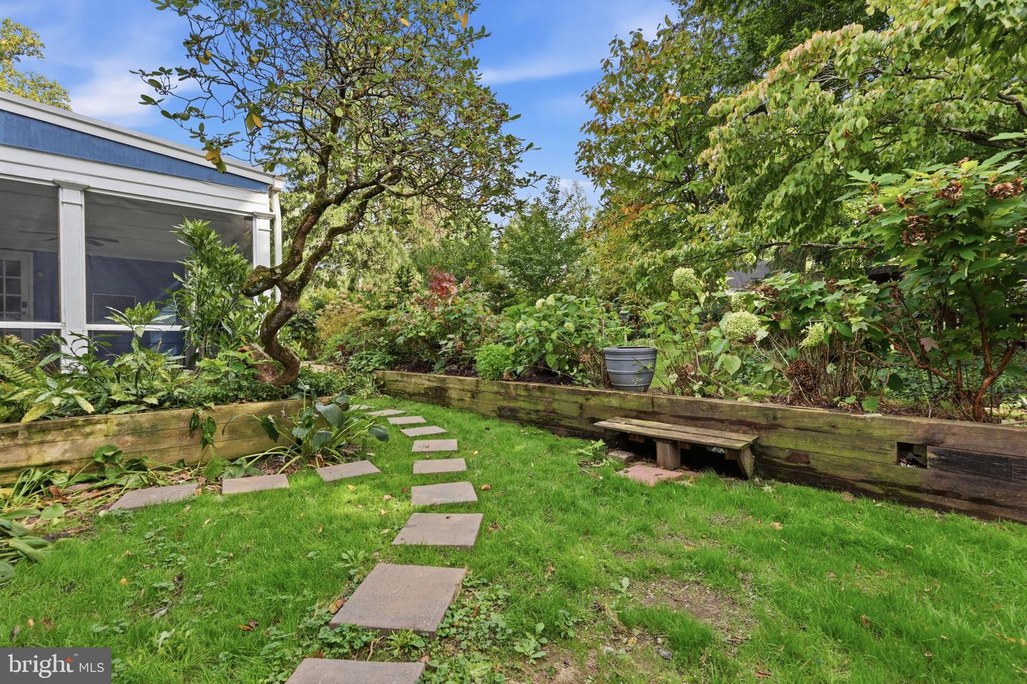 1101 Linden Ave Property Photo 33
