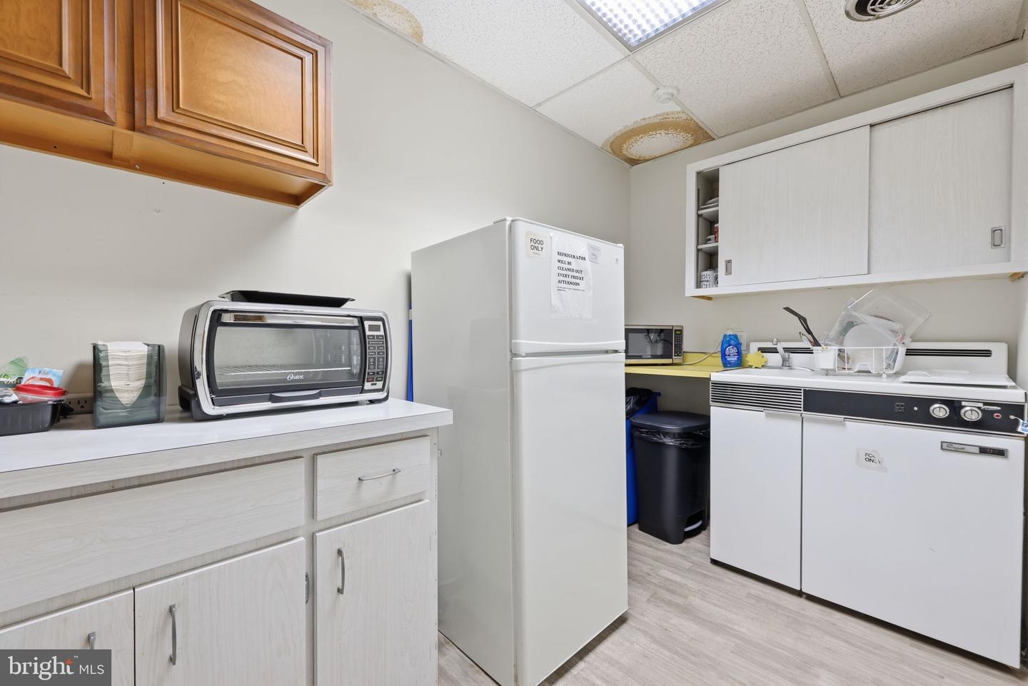 1568 Woodbourne Rd #1 Property Photo 65
