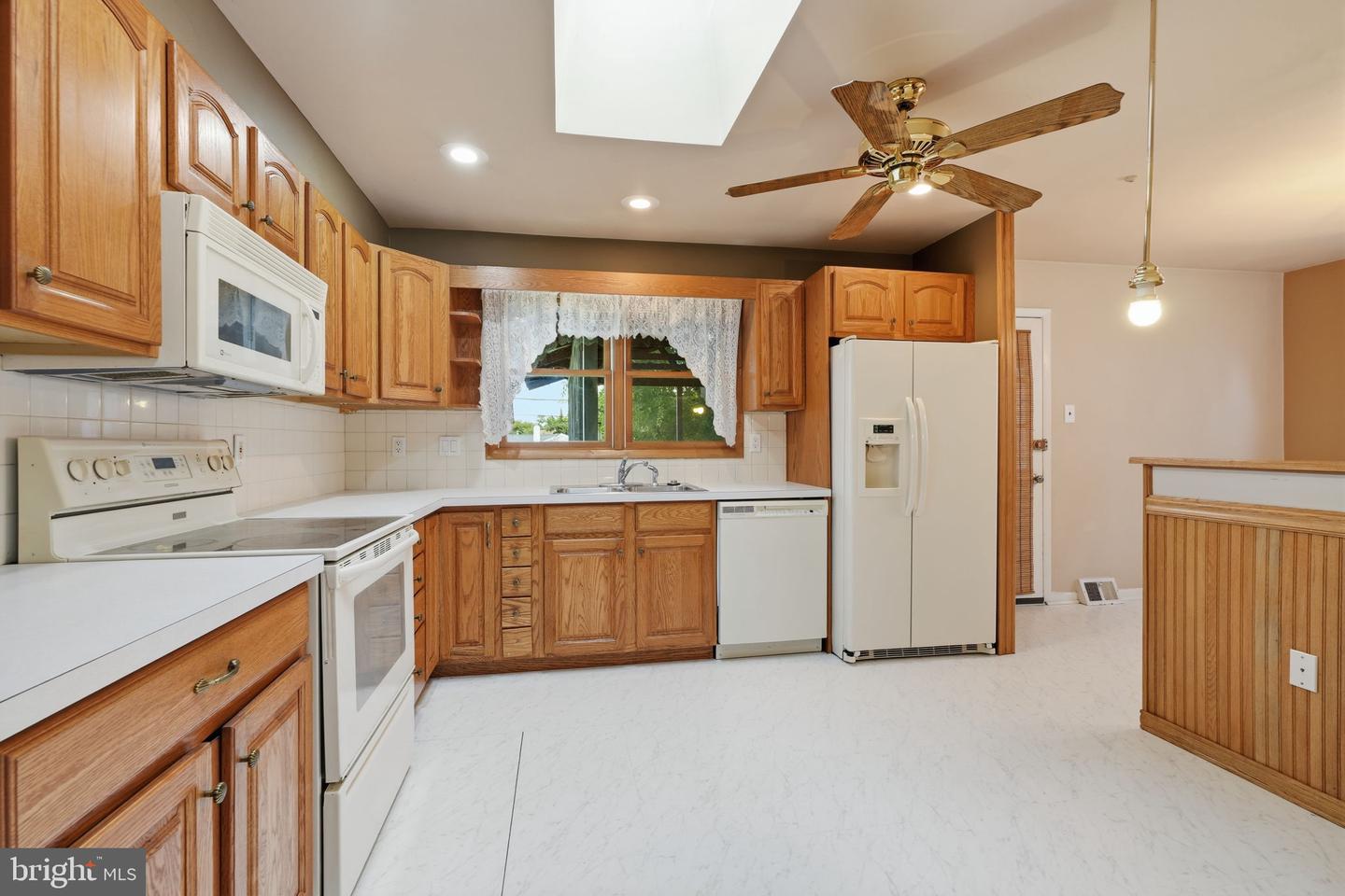131 Louise Dr Property Photo 12