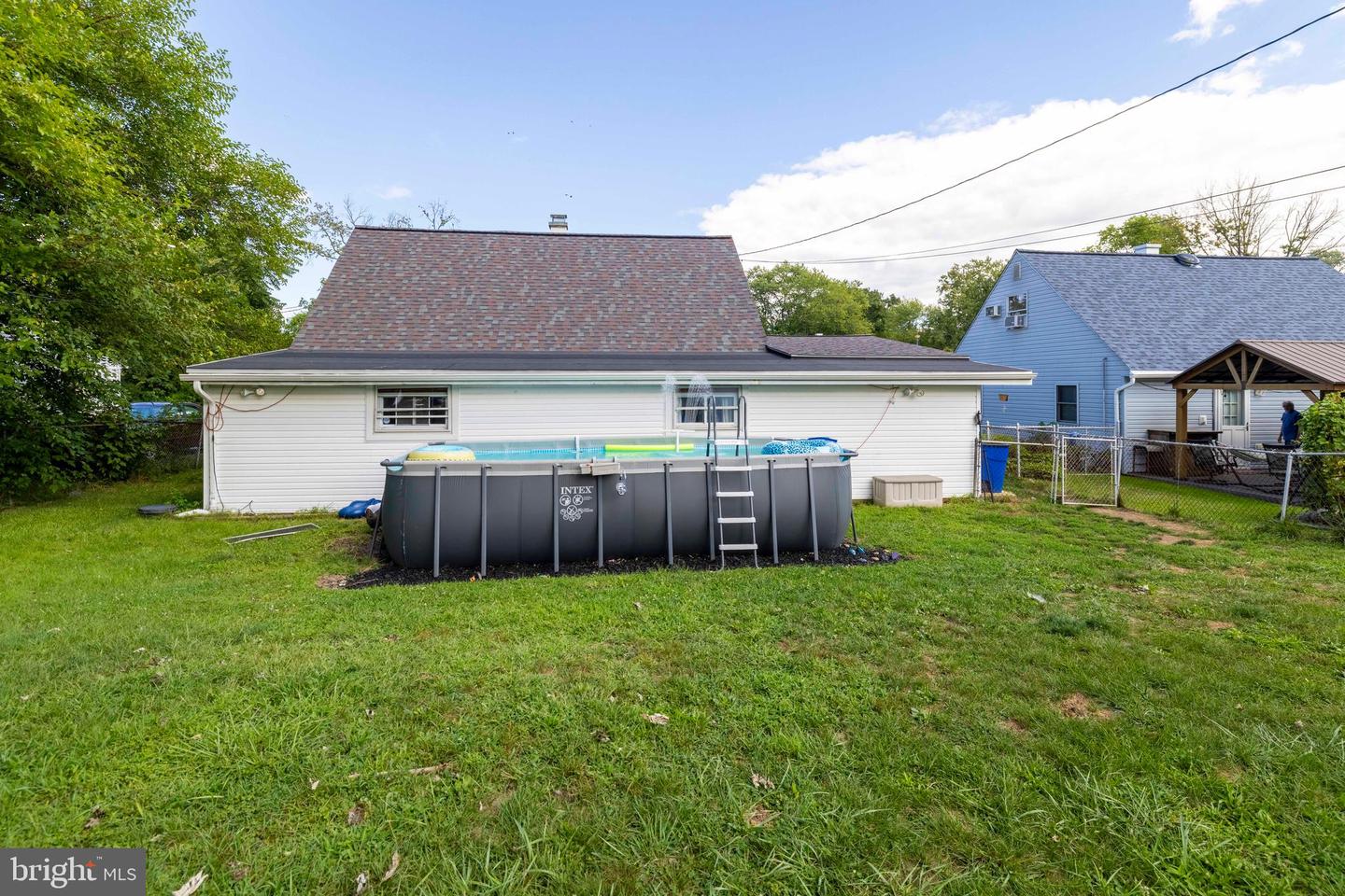 589 Doloro Dr Property Photo 16