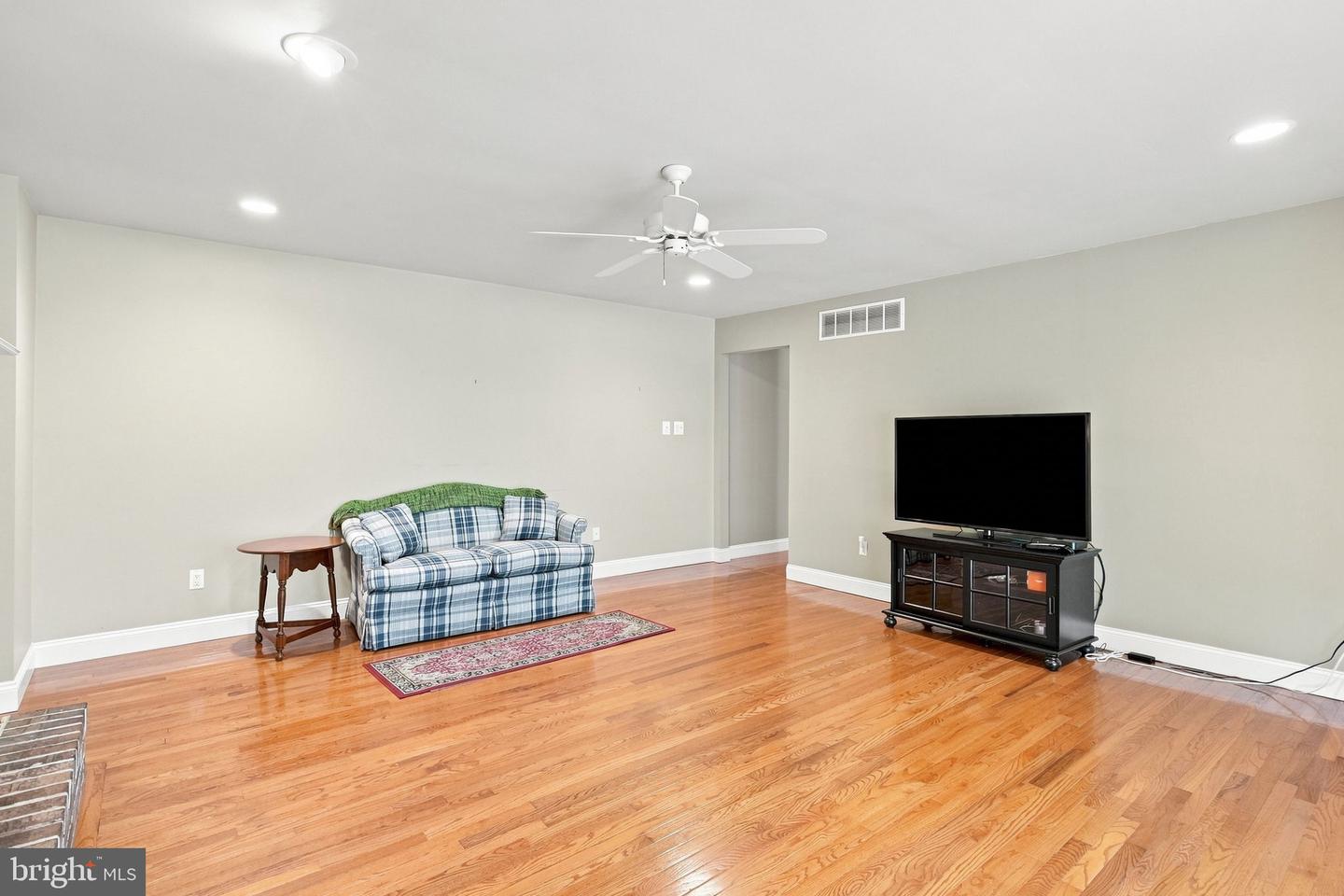 1066 Hackney Cir Property Photo 26