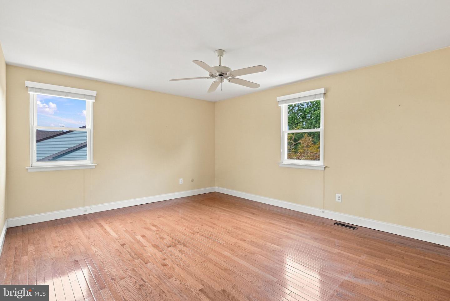 1066 Hackney Cir Property Photo 38