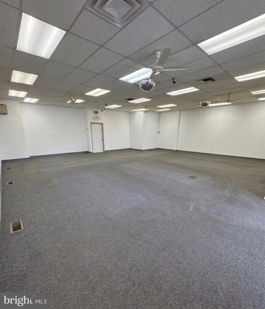 1137 Bustleton Pike Property Photo 3