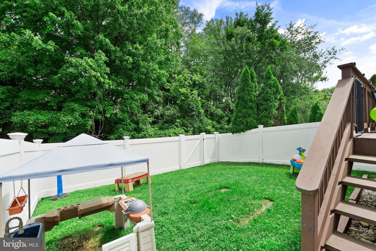 25 Sparrow Walk Property Photo 33