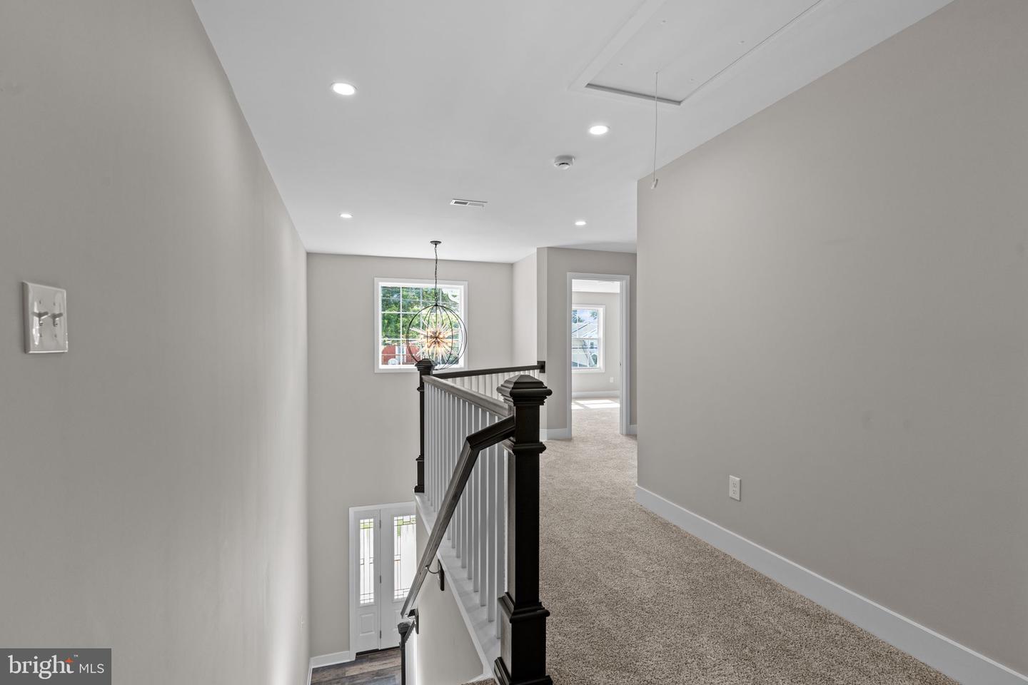 1020 Anne Street Property Photo 27