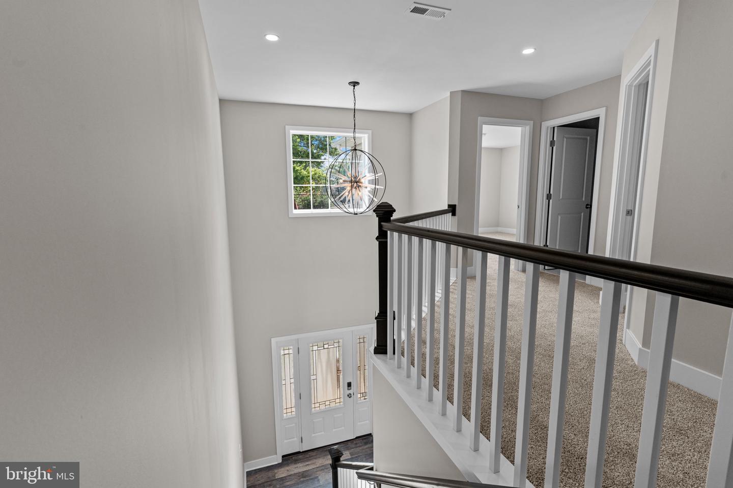 1020 Anne Street Property Photo 28