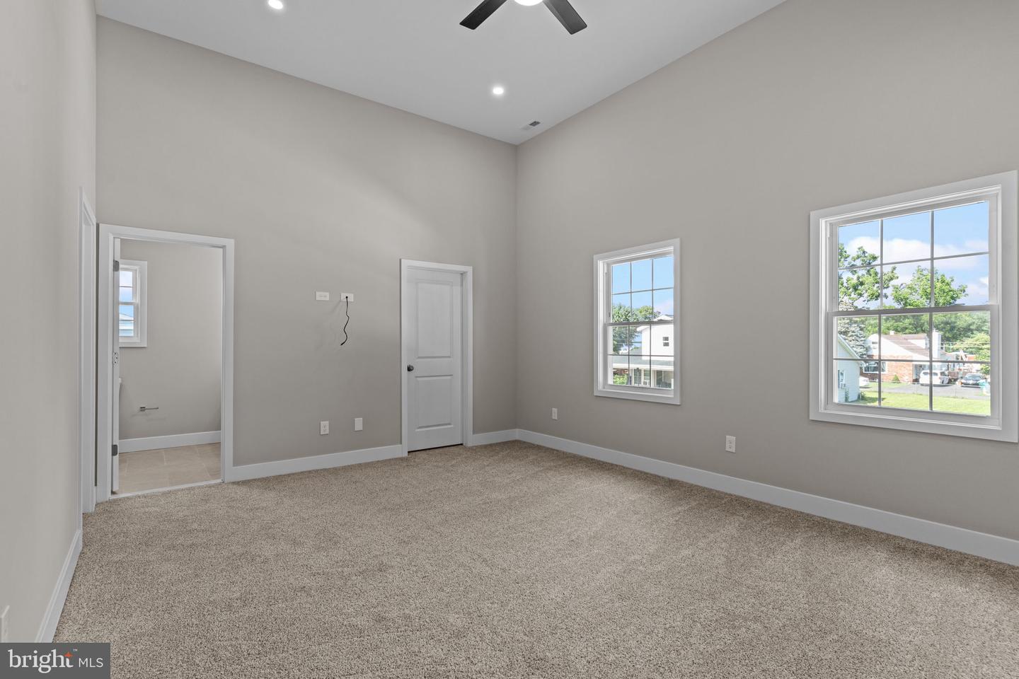 1020 Anne Street Property Photo 29