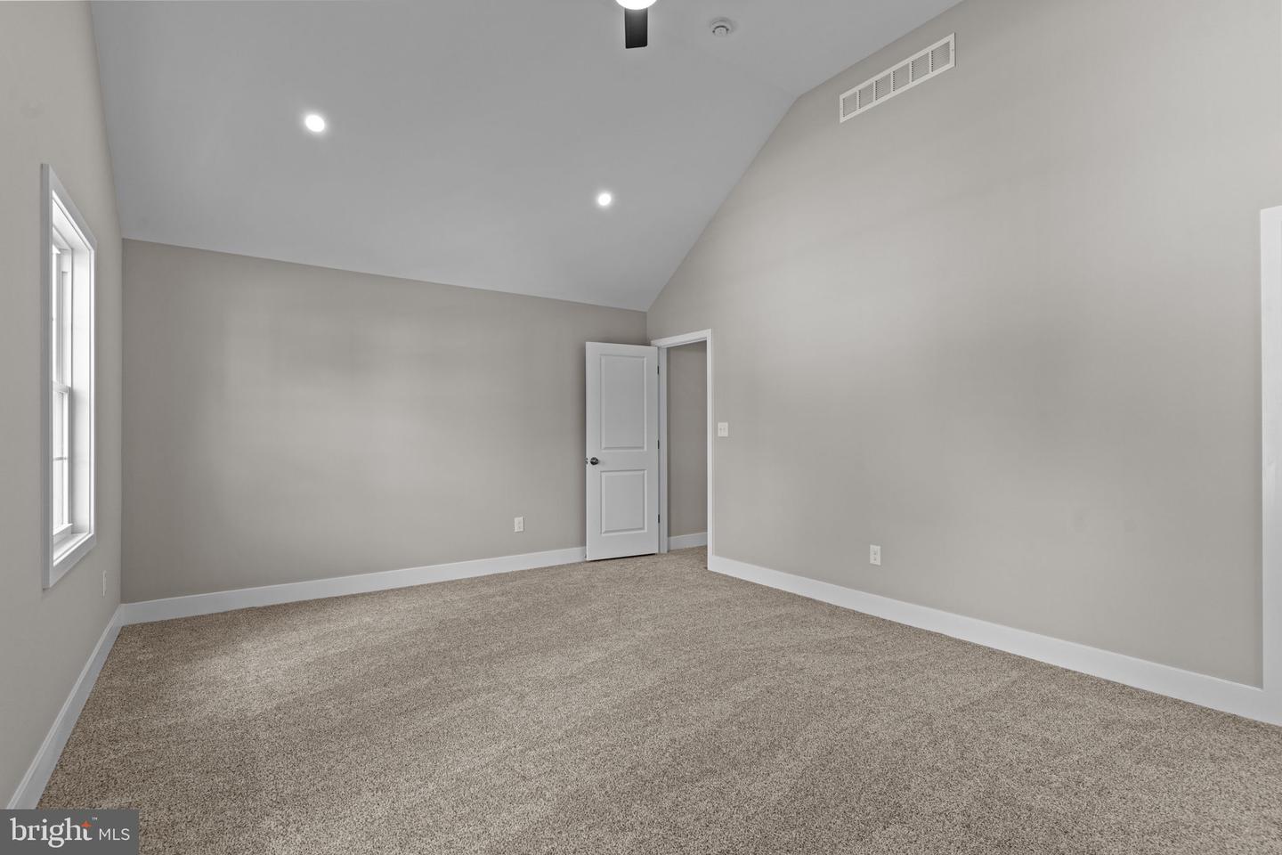 1020 Anne Street Property Photo 30
